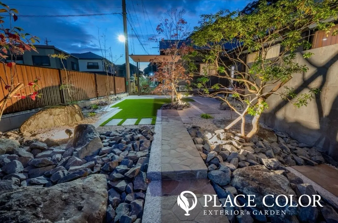 光が彩る和モダンガーデン🌙